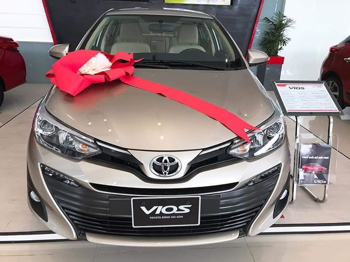 Toyota Vios E 1.5 MT 2018 - Bán Vios các phiên bản giao ngay, lãi suất 3.99%/năm