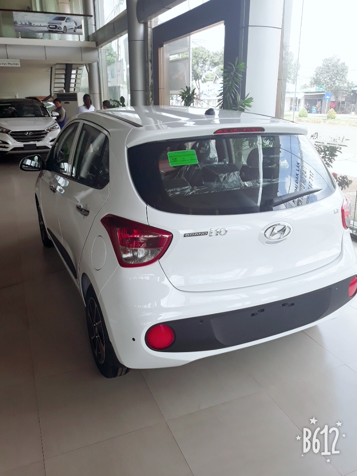 Hyundai i10 Mới   AT 2018 - Xe Mới Hyundai I10 AT 2018