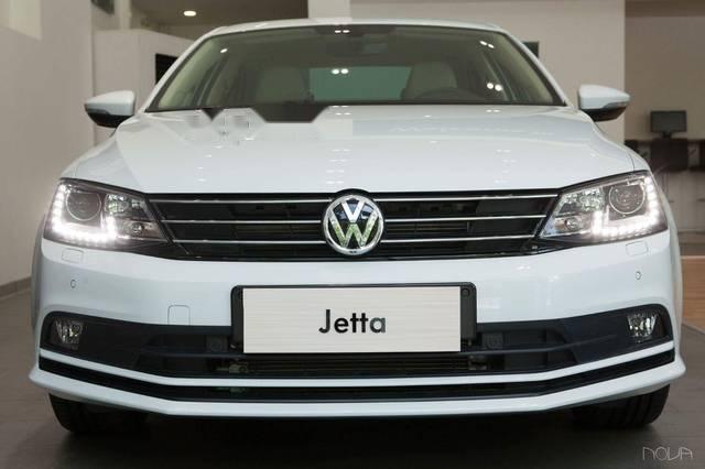 Volkswagen Jetta   2018 - Bán xe Volkswagen Jetta đời 2018, màu trắng, nhập khẩu nguyên chiếc, 899 triệu