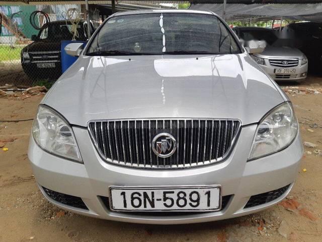 Buick Excelle   2010 - Bán Buick Excelle năm 2010, màu bạc, số tự động, giá 270tr