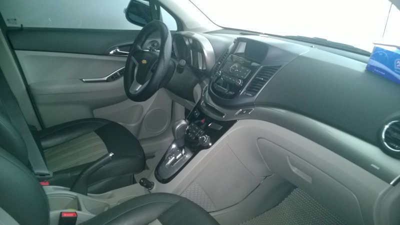 Chevrolet Orlando LTZ 2015 - Bán Chevrolet Orlando LTZ 2015 tự động, trắng, xe đẹp như mới