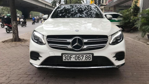 Mercedes-Benz GLC-Class 300  2.0 AT  2016 - Bán xe Mercedes 300  2.0 AT sản xuất 2016, màu trắng 