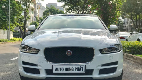 Jaguar XE   2.0 AT  2016 - Xe Jaguar XE 2.0 AT sản xuất 2016, màu trắng, nhập khẩu