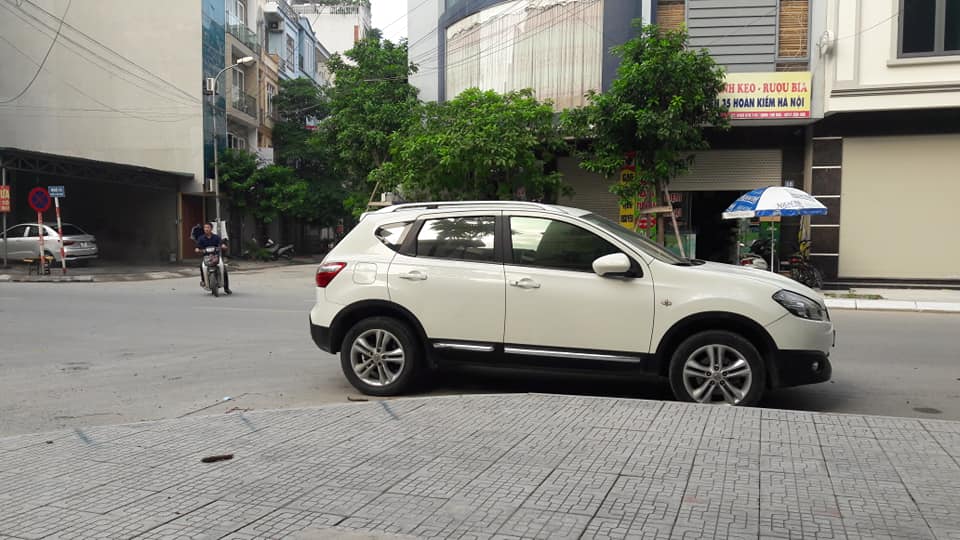 Nissan Qashqai Cũ   SE AWD 2010 - Xe Cũ Nissan Qashqai SE AWD 2010