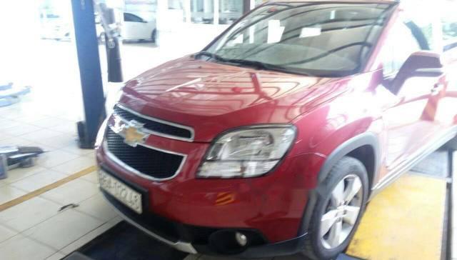 Chevrolet Orlando 2016 - Cần bán gấp Chevrolet Orlando năm sản xuất 2016, màu đỏ chính chủ