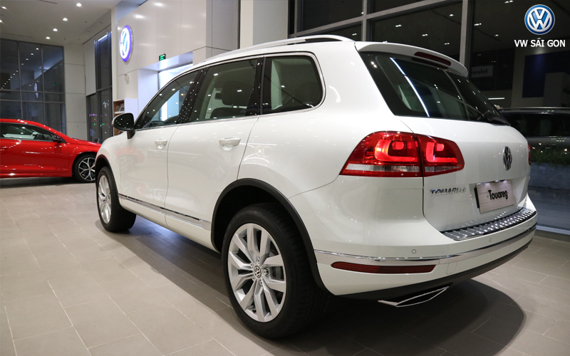 Volkswagen Touareg 2017 - Giao Ngay Volkswagen Touareg, màu trắng, giá ưu đãi hấp dẫn, Hotline 0938017717