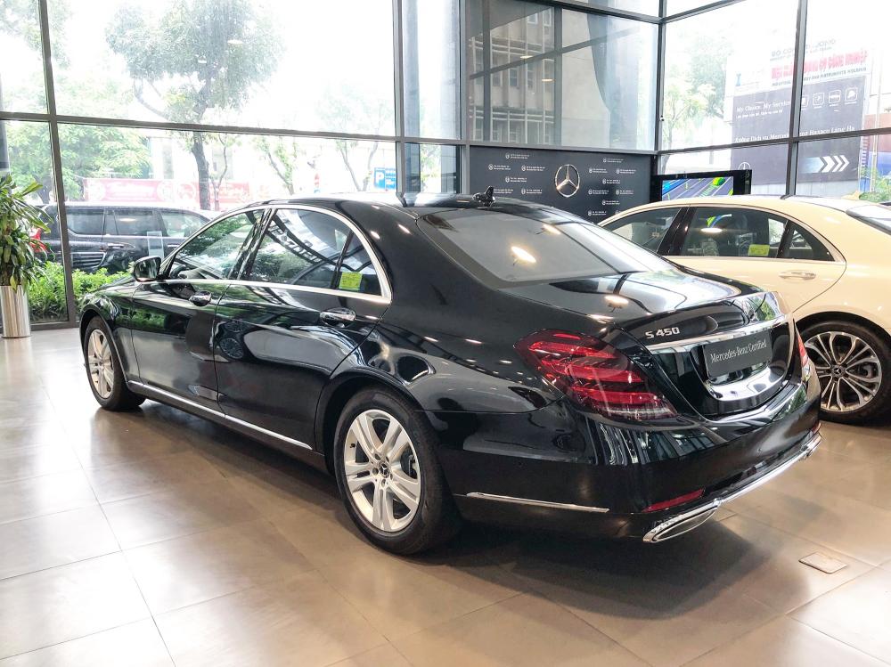 Mercedes-Benz S class 2018 - Bán Mercedes S450 2018 chạy lướt, giá rẻ hơn xe mới 600tr