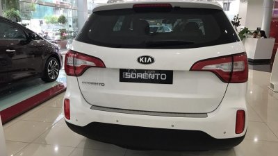 Kia Sorento 2018 - Bán Sorento mạnh mẽ an toàn tiện nghi giá hợp lí