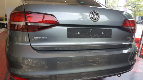 Volkswagen Jetta   1.4 AT  2016 - Bán Volkswagen Jetta 1.4 AT sản xuất năm 2016, màu xám, giá tốt 