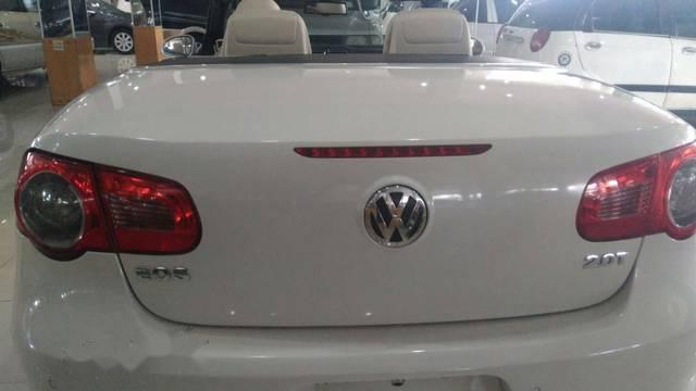 Volkswagen Eos 2007 - Bán xe Volkswagen Eos đời 2007, màu trắng, nhập khẩu