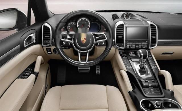 Porsche Panamera 2016 - Cần bán gấp Porsche Panamera 2016, màu trắng