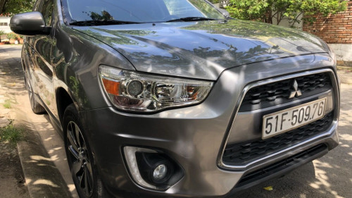 Mitsubishi Outlander Sport GLS 2.0 AT 2015 - Bán Mitsubishi Outlander Sport GLS 2.0 AT 2015, giá chỉ 690 triệu