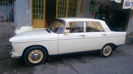 Peugeot 404 1980 - Bán Peugeot 404 sản xuất 1980, màu trắng chính chủ, giá chỉ 220 triệu