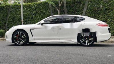 Porsche Panamera 2016 - Cần bán gấp Porsche Panamera 2016, màu trắng