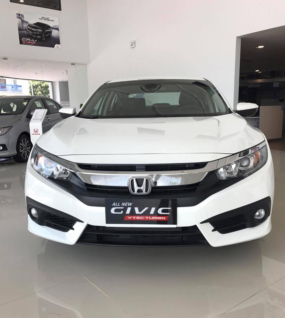 Honda Civic E 2018 - {Đồng Nai} cần bán Honda Civic 1.8E đời 2018, nhập khẩu Thái Lan 100%, trả góp lãi suất ưu đãi, tặng phụ kiện cao cấp