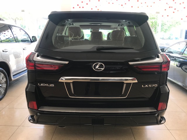 Lexus LX Super Sport S 2018 - Cần bán xe Lexus LX Super Sport S đời 2019 màu đen, nhập khẩu nguyên chiếc từ Mỹ