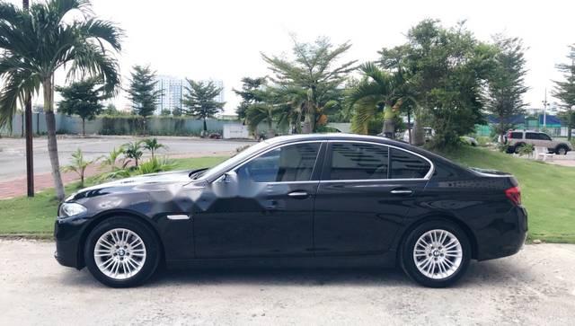 BMW 5 Series    520i   2014 - Cần bán gấp BMW 5 Series 520i sản xuất 2014
