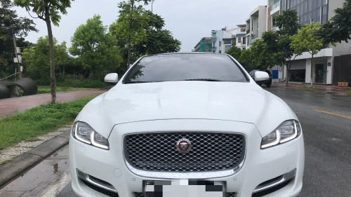 Jaguar XJ   AT  2016 - Cần bán xe cũ Jaguar XJ AT đời 2017, màu trắng, nhập khẩu 