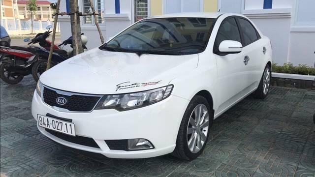 Kia Forte MT 2012 - Cần bán xe Kia Forte MT đời 2012, màu trắng