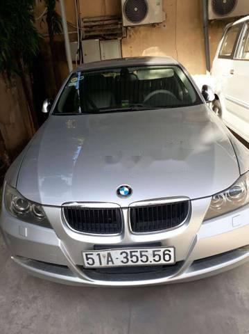 BMW 3 Series 320i 2007 - Bán BMW 3 Series 320i sản xuất năm 2007, màu bạc, xe còn đẹp