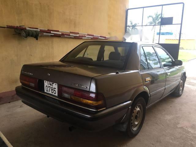 Nissan Bluebird 1993 - Bán Nissan Bluebird năm sản xuất 1993, màu xám