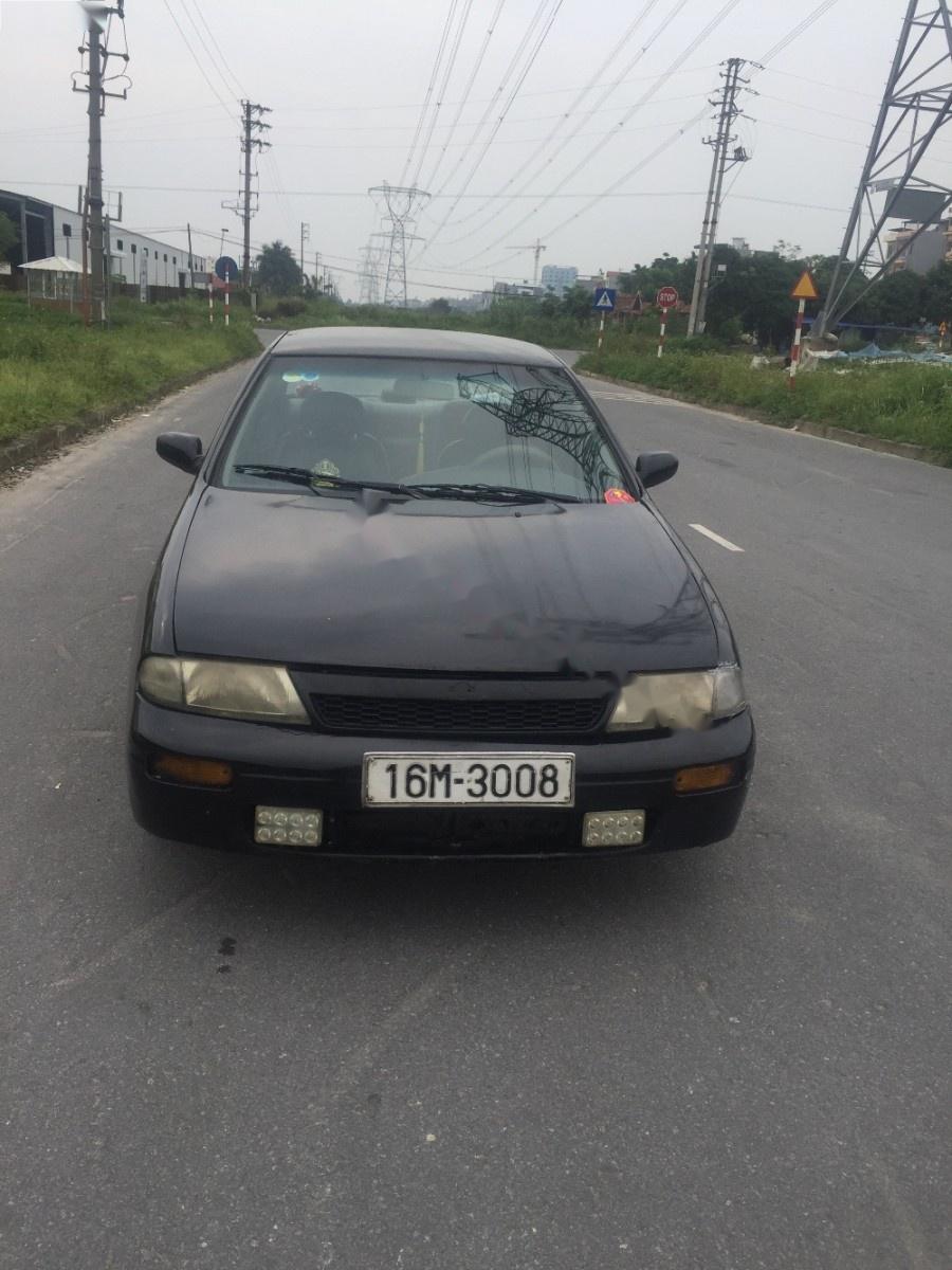 Nissan Altima 2.4 MT 1993 - Cần bán lại xe Nissan Altima 2.4 MT năm sản xuất 1993, màu xám 