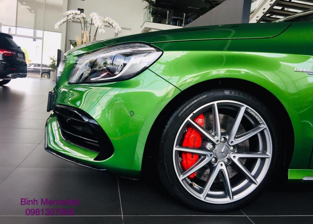 Mercedes-Benz A class A45 AMG 2018 - Bán Mercedes A45 AMG, màu xanh lục, nhập khẩu nguyên chiếc, giao xe ngay