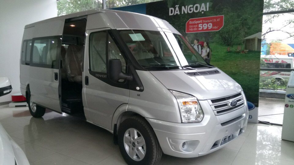 Ford Transit SVP 2018 - Bán Ford Transit SVP sản xuất năm 2018, 805 triệu, khuyến mãi hấp dẫn, đủ màu giao ngay