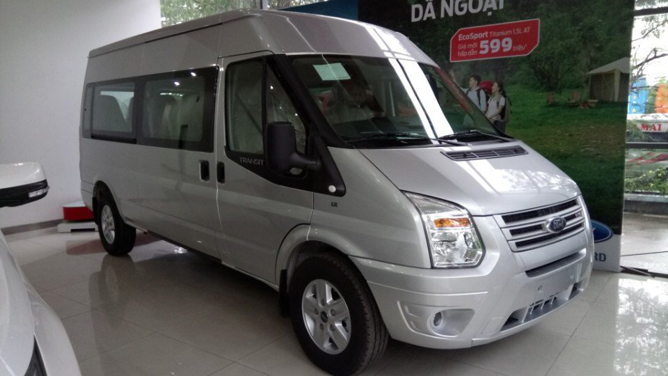 Ford Transit SVP 2018 - Bán Ford Transit SVP sản xuất năm 2018, 805 triệu, khuyến mãi hấp dẫn, đủ màu giao ngay