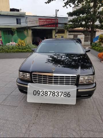 Cadillac Deville    1998 - Cần bán xe Cadillac Deville sản xuất năm 1998, sơn zin 100%