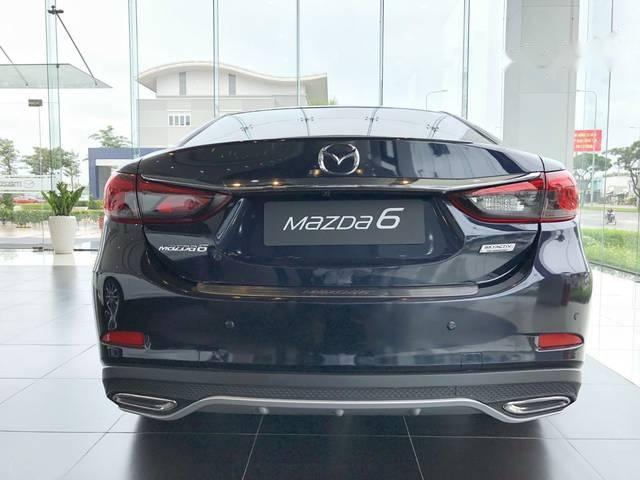 Mazda MX 6 2018 - Cần bán Mazda MX 6 đời 2018, màu đen, giá 819tr