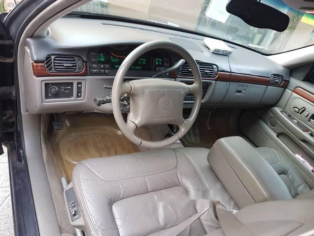 Cadillac Deville    1998 - Cần bán xe Cadillac Deville sản xuất năm 1998, sơn zin 100%