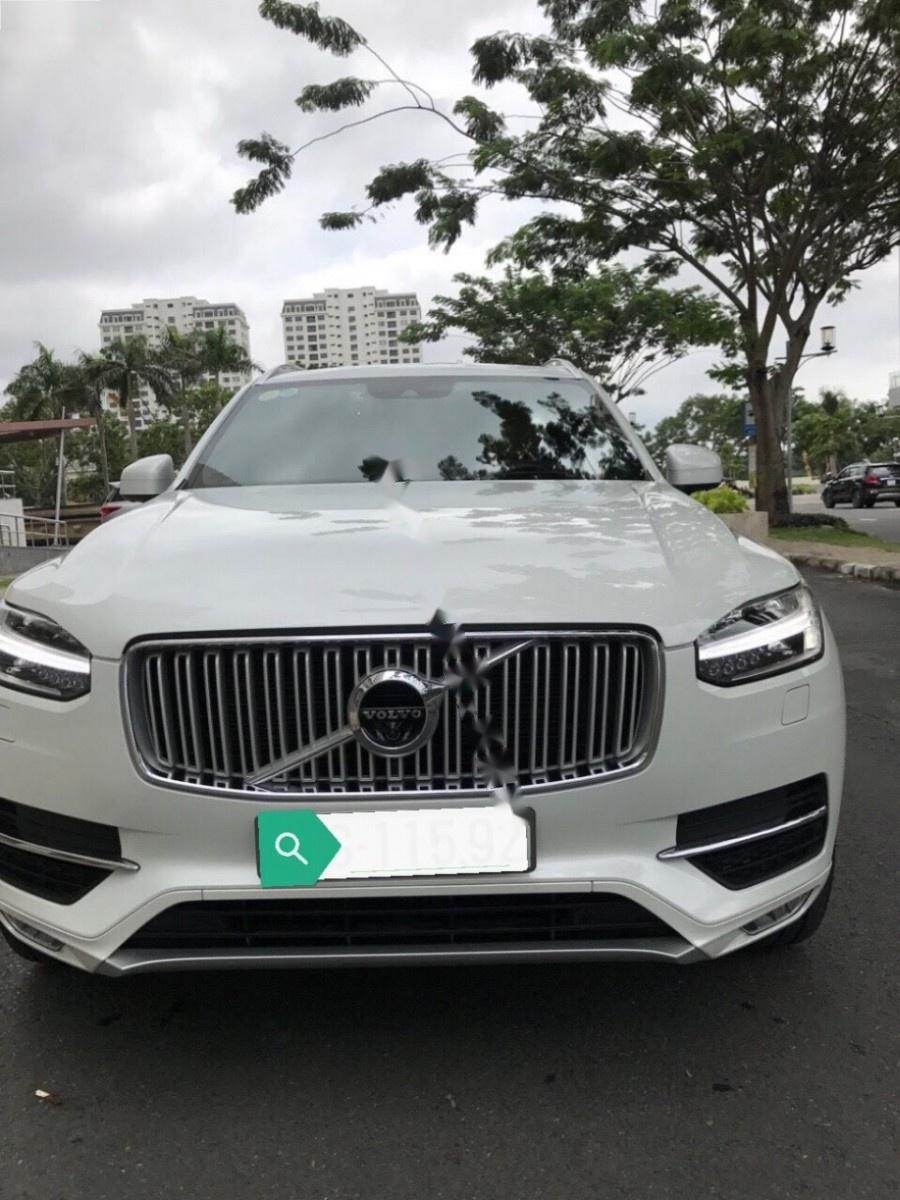 Volvo XC90   2017 - Bán ô tô Volvo XC90 sản xuất năm 2017, màu trắng, nhập khẩu  