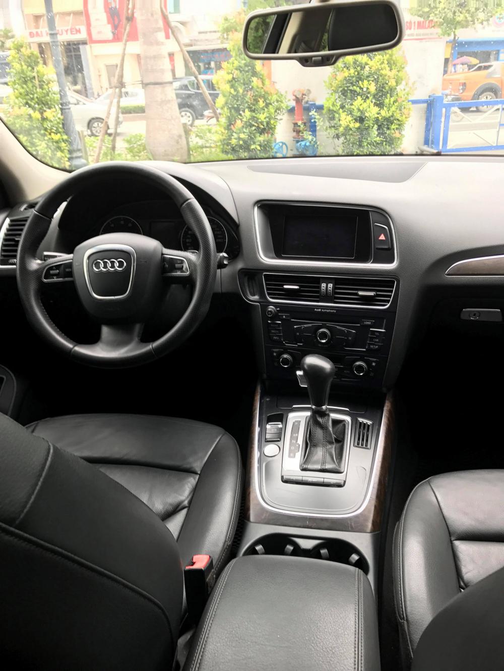 Audi Q5 2.0T 2011 - Cần bán Audi Q5 2.0T 2011, màu xám (ghi), nhập khẩu nguyên chiếc