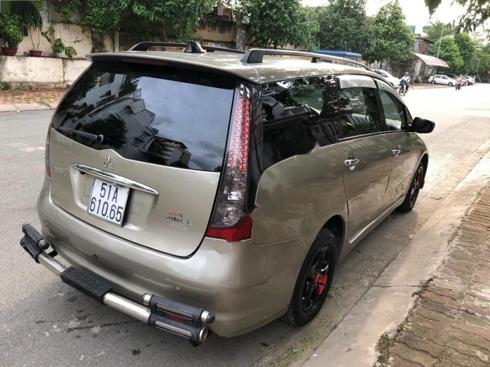 Mitsubishi Grandis 2005 - Bán xe Mitsubishi Grandis đời 2005 xe gia đình