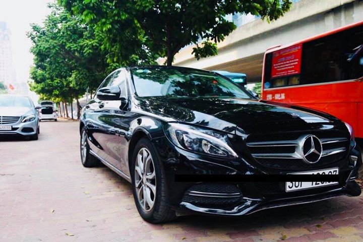 Mercedes-Benz C class C200 2015 - Bán ô tô Mercedes C200 năm sản xuất 2015, màu đen