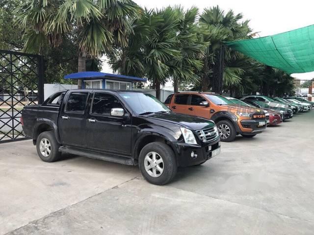 Isuzu Dmax   3.0  4X4MT 2008 - Cần bán gấp Isuzu Dmax 3.0 4X4MT đời 2008, màu đen, còn rất mới