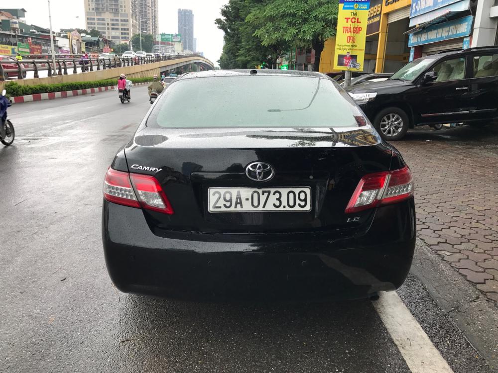 Toyota Camry LE 2010 - Bán Toyota Camry LE 2010 màu đen