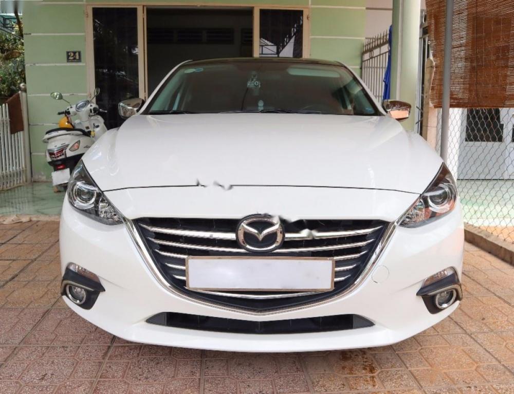 Mazda 3 1.5 AT 2016 - Bán Mazda 3 1.5AT sản xuất năm 2016, màu trắng, lắp ráp trong nước Việt Nam