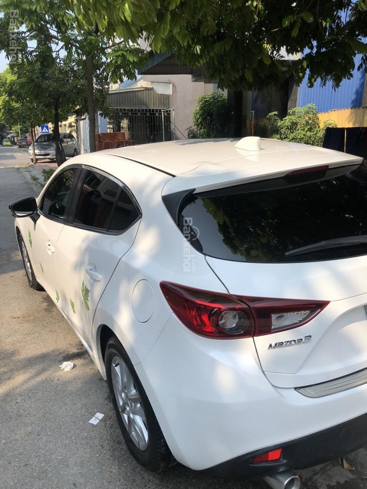 Mazda 3  1.5 AT 2017 - Bán ô tô Mazda 3 hatchback đời 2017, màu trắng