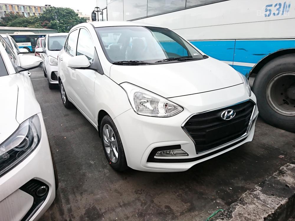 Hyundai Grand i10 1.2MT 2018 - Bán xe hyundai i10 1.2 2018 đủ màu lựa chọn