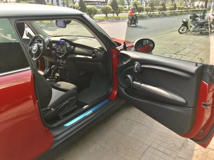 Mini Cooper 2014 - Cần bán xe Mini Cooper sản xuất 2015, màu đỏ, xe nhập