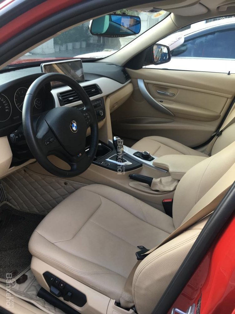 BMW 3 Series 320i 2013 - Cần bán xe BMW 320i sx 2013 nhập Đức