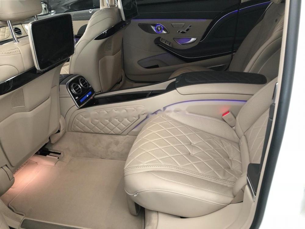 Mercedes-Benz S class Maybach S500 2017 - Cần bán xe Mercedes Maybach S500 đời 2017, màu trắng, nhập khẩu như mới