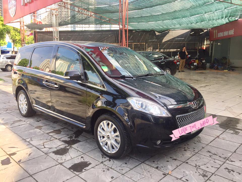 Luxgen 7 MPV RoyaLounge 2010 - Bán Luxgen 7 MPV CEO RoyaLounge năm sản xuất 2010, màu đen, xe nhập như mới