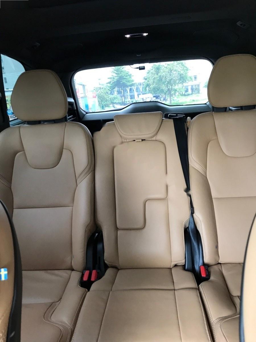 Volvo XC90 T6 Inscription 2017 - Cần bán Volvo XC90 T6 Inscription đời 2017, màu trắng, xe còn rất đẹp