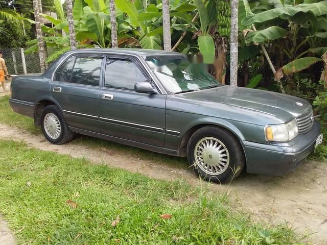 Toyota Crown   1992 - Cần bán Toyota Crown đời 1992, xe đang sử dụng tốt