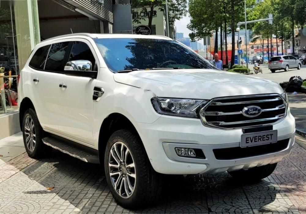 Ford Everest Titanium Bi-Turbo 2018 - Cần bán xe Ford Everest Titanium Bi-Turbo đời 2018, màu trắng 