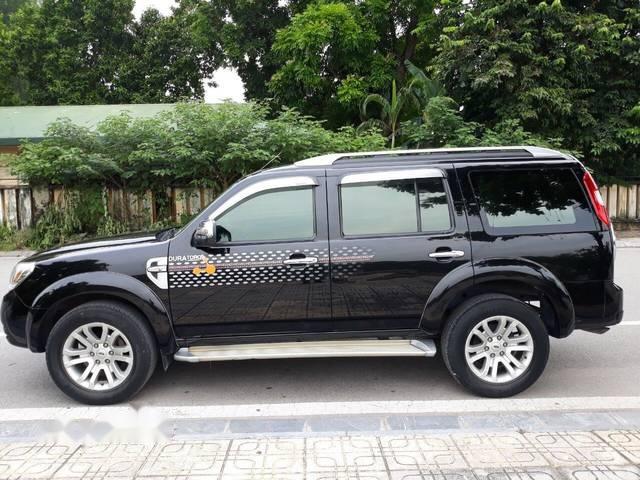 Ford Everest 2015 - Cần bán gấp Ford Everest sản xuất năm 2015, màu đen, 679tr