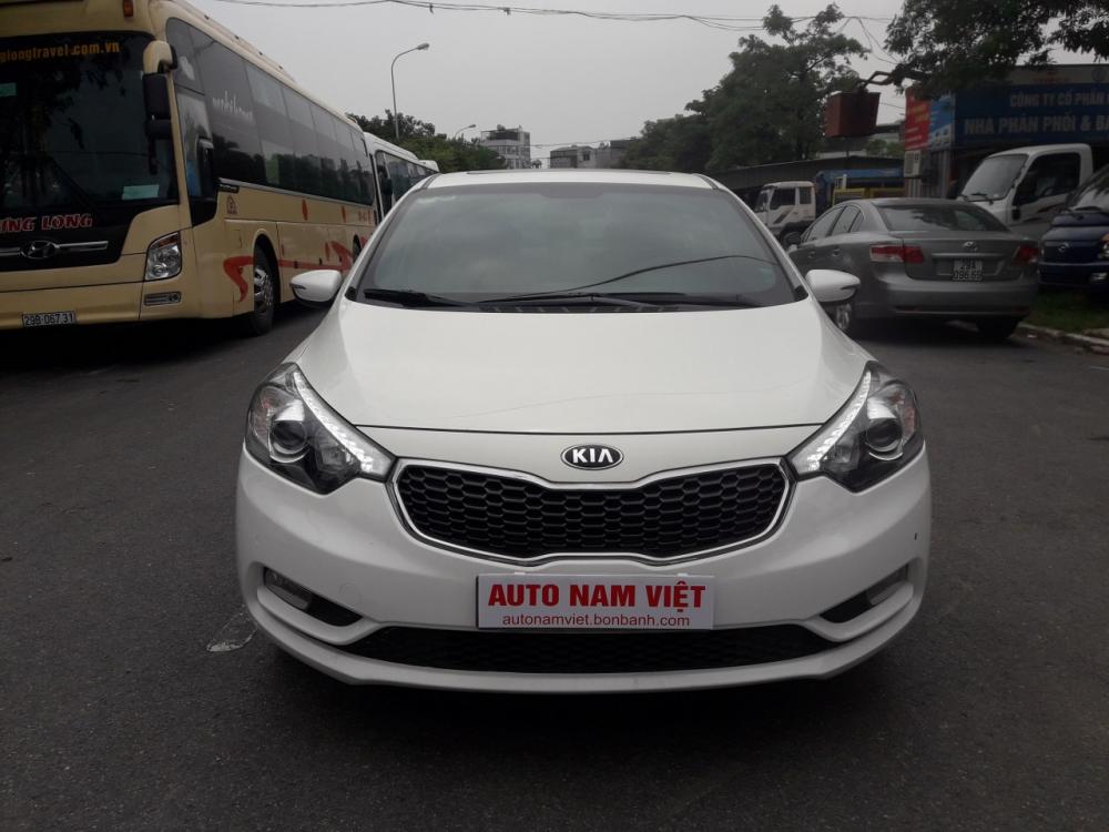 Kia K3 2.0AT 2015 - Cần bán xe Kia K3 2.0 đời 2015, màu trắng